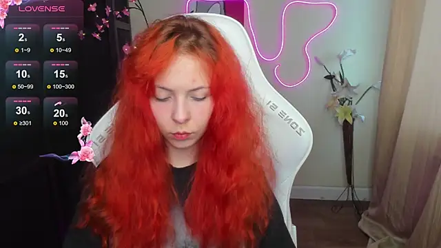 InfernoKitten online show from May 14, 2026, 1:02 am