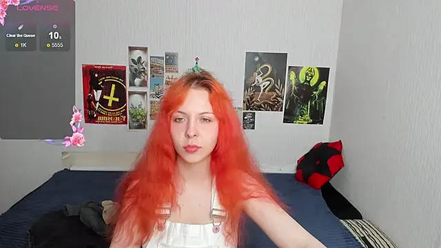 InfernoKitten online show from May 17, 2026, 1:05 am
