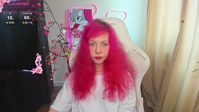 Snapshot of InfernoKitten chatting on April 14, 2026, 1:10 am InfernoKitten online show from April 14, 2026, 1:10 am