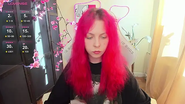 InfernoKitten online show from April 24, 2026, 1:07 am