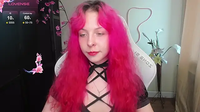 InfernoKitten online show from May 10, 2026, 12:58 am