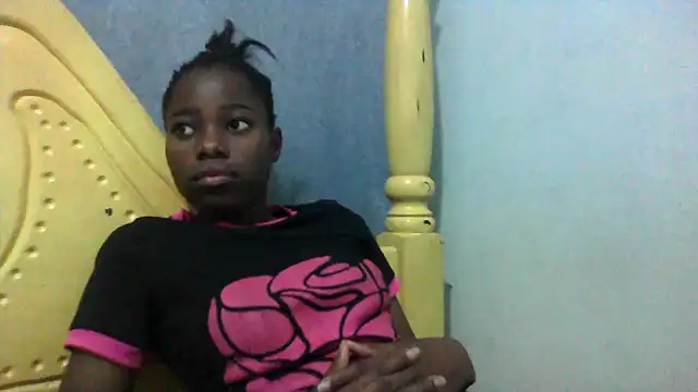 Snapshot of Rerpuss1 chatting on July 15, 2026, 10:11 am Rerpuss1 online show from July 15, 2026, 10:11 am