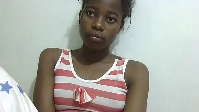 Snapshot of Rerpuss1 chatting on June 7, 2026, 2:50 am Rerpuss1 online show from June 7, 2026, 2:50 am