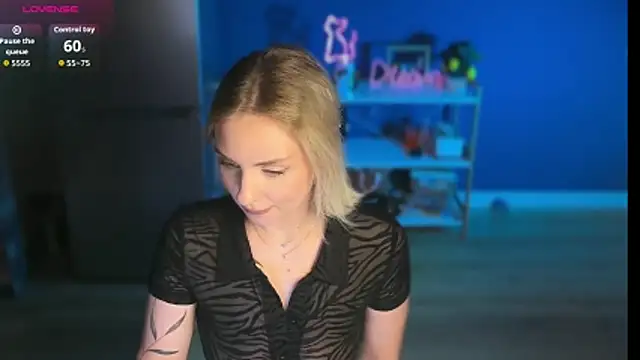 mari grey online show from May 19, 2026, 8:49 pm
