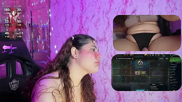 Snapshot of SariBloomy chatting on April 14, 2026, 4:50 am SariBloomy online show from April 14, 2026, 4:50 am