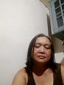 jeanyummytits online show from May 29, 2026, 12:00 pm