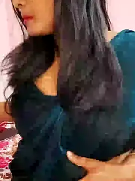 Snapshot of Mayuri-hot chatting on July 10, 2026, 6:52 pm Mayuri-hot online show from July 10, 2026, 6:52 pm