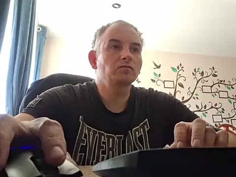 Piotr481 online show from May 2, 2026, 10:53 am