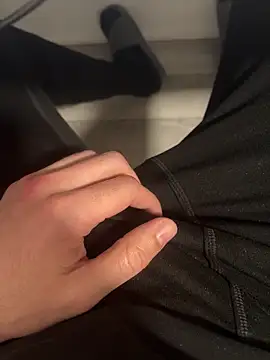 bigDickMoroccan online show from April 12, 2026, 8:06 am