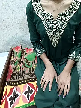 Your Riya18 online show from May 6, 2026, 1:37 pm