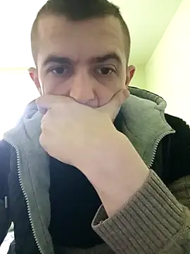 Mariofls online show from May 3, 2026, 1:15 pm
