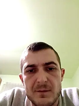 Snapshot of Mariofls chatting on May 12, 2026, 7:20 pm Mariofls online show from May 12, 2026, 7:20 pm
