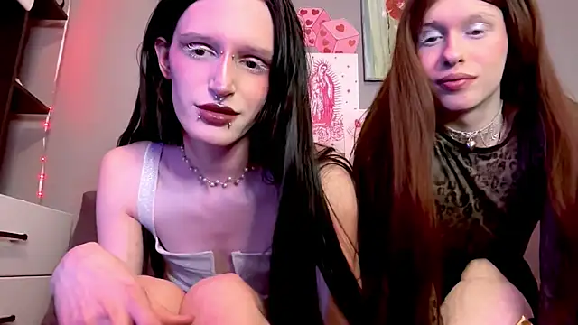 Niky Long online show from April 22, 2026, 8:26 pm