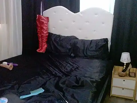 AshantTsiBigCock online show from June 20, 2026, 6:40 am