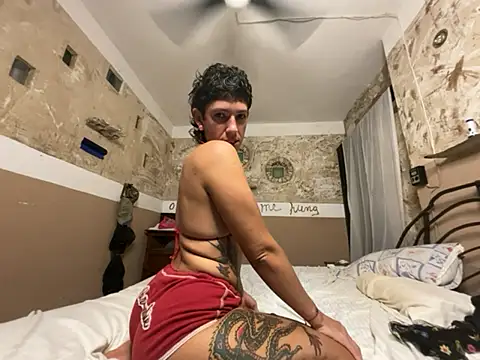 evil-lolitaxxx online show from April 26, 2026, 2:09 am