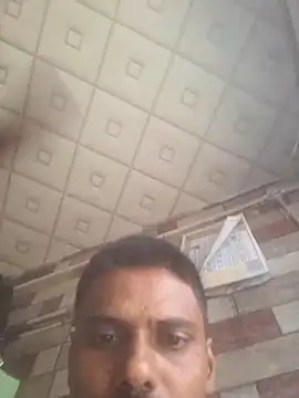 Snapshot of sk022 chatting on July 3, 2026, 9:05 am sk022 online show from July 3, 2026, 9:05 am