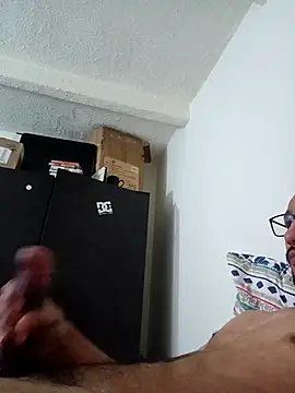 Snapshot of Oliver_Goldberg chatting on May 22, 2026, 11:52 am Oliver Goldberg online show from May 22, 2026, 11:52 am