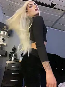 valen lewiiz online show from July 17, 2026, 11:57 pm