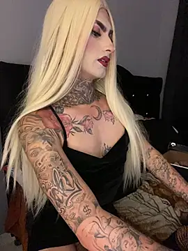 valen lewiiz online show from August 1, 2026, 1:42 pm