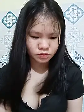 Snapshot of Seraphinahh chatting on May 31, 2026, 9:26 am Seraphinahh online show from May 31, 2026, 9:26 am