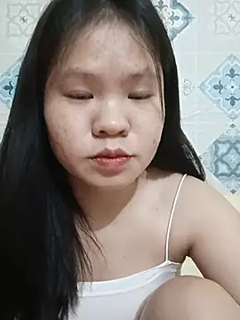 Snapshot of Seraphinahh chatting on June 25, 2026, 3:06 pm Seraphinahh online show from June 25, 2026, 3:06 pm