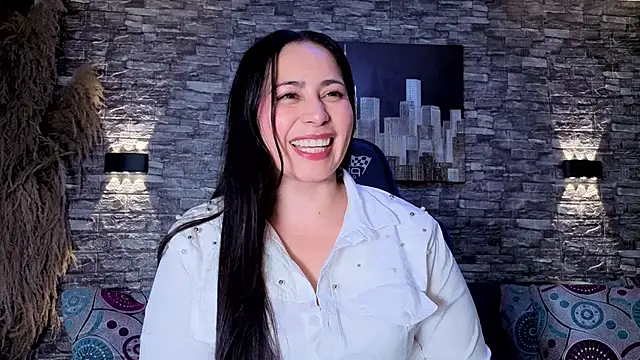 valeriavg online show from May 1, 2026, 11:15 am