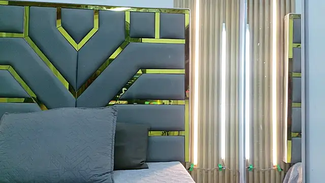 Leo Miller  online show from April 23, 2026, 11:27 am