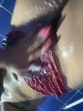 Snapshot of sara2512 chatting on April 15, 2026, 6:45 pm sara2512 online show from April 15, 2026, 6:45 pm