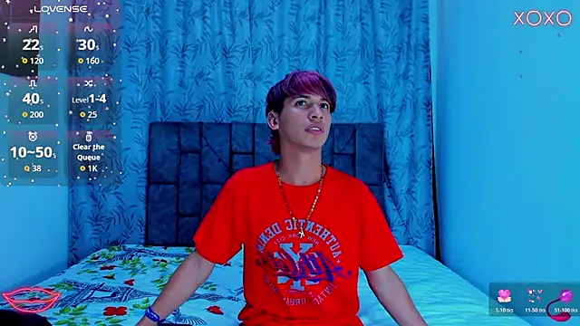 Snapshot of IhanKing chatting on July 22, 2026, 7:49 pm IhanKing online show from July 22, 2026, 7:49 pm