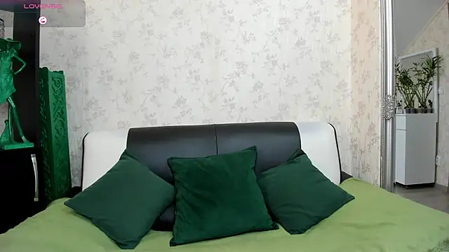 FemCupid online show from July 8, 2026, 4:24 am