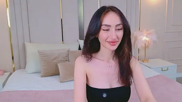 Snapshot of JayneMiler chatting on June 2, 2026, 5:24 pm JayneMiler online show from June 2, 2026, 5:24 pm