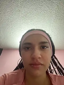 Snapshot of lia_ec chatting on June 22, 2026, 3:42 pm lia ec online show from June 22, 2026, 3:42 pm