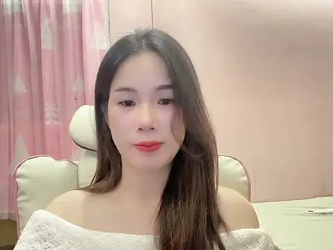 Luna3579 online show from July 24, 2026, 9:55 pm