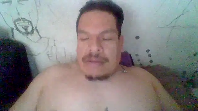 Snapshot of Oskr2024XXX chatting on November 4, 2025, 7:17 pm Oskr2024XXX online show from November 4, 2025, 7:17 pm