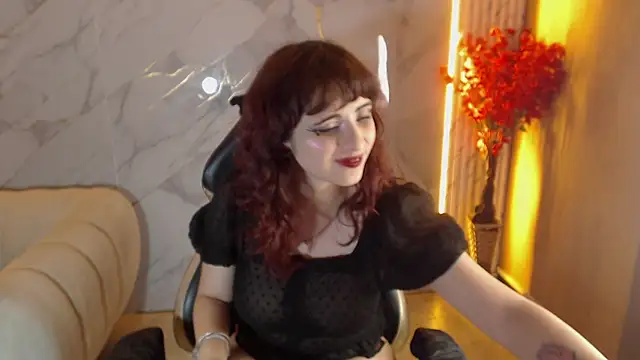 Snapshot of Cherry_tf chatting on May 9, 2026, 3:43 am Cherry tf online show from May 9, 2026, 3:43 am