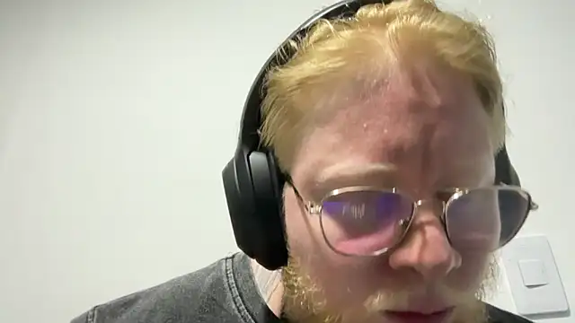 lucas mike online show from April 14, 2026, 5:12 am