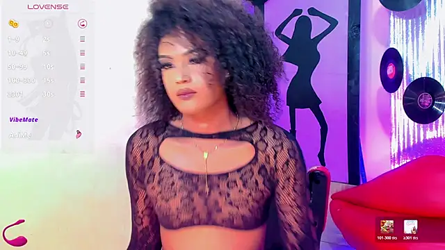 Snapshot of _Isabella_Castro chatting on May 10, 2026, 3:21 am Isabella Castro online show from May 10, 2026, 3:21 am