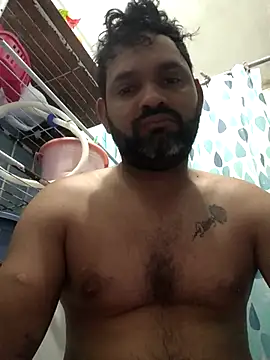 Snapshot of castellano10 chatting on April 18, 2026, 12:40 pm castellano10 online show from April 18, 2026, 12:40 pm