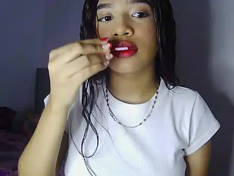 FransheskaStar online show from April 30, 2026, 12:28 am