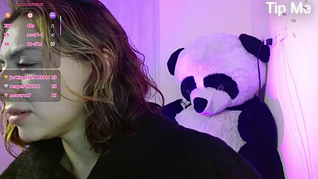 Snapshot of aprildumont chatting on April 29, 2026, 4:38 am aprildumont online show from April 29, 2026, 4:38 am