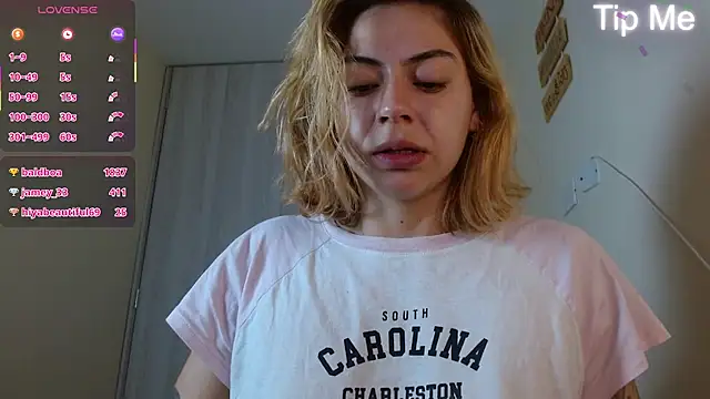 aprildumont online show from July 2, 2026, 10:43 am