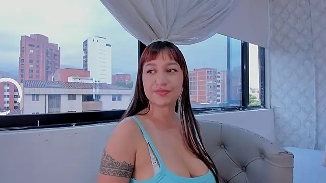 katherine glow online show from May 6, 2026, 11:25 am