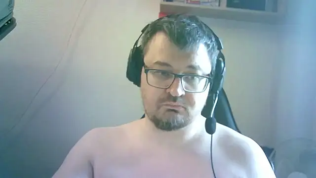 FantastickBombastick online show from May 12, 2026, 1:28 pm
