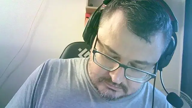 FantastickBombastick online show from May 28, 2026, 6:03 pm