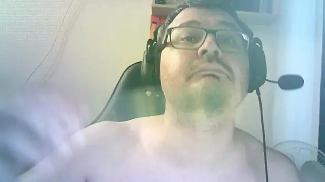 FantastickBombastick online show from May 6, 2026, 3:16 pm