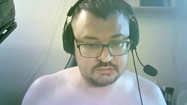 FantastickBombastick online show from May 19, 2026, 5:53 pm