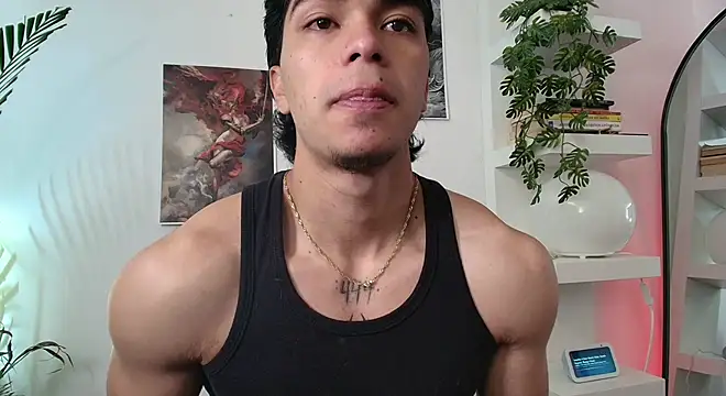 Snapshot of andyypalmer_ chatting on May 9, 2026, 1:14 pm andyypalmer online show from May 9, 2026, 1:14 pm