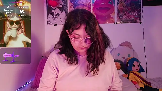 Snapshot of kaori_sama_uwu chatting on April 20, 2026, 11:28 pm kaori sama uwu online show from April 20, 2026, 11:28 pm