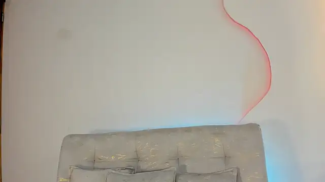 Snapshot of Aohomlester_ chatting on April 16, 2026, 2:18 pm Aohomlester online show from April 16, 2026, 2:18 pm