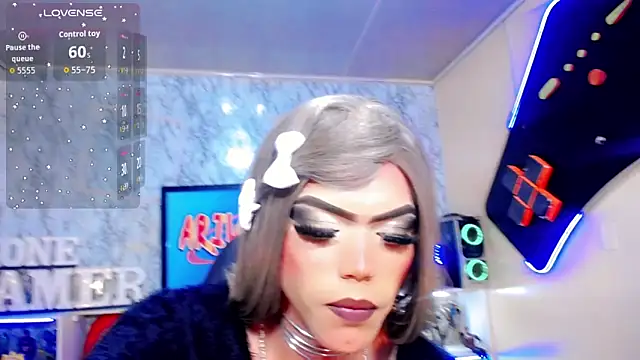Snapshot of abril_gomez__ chatting on May 17, 2026, 3:17 am abril gomez online show from May 17, 2026, 3:17 am